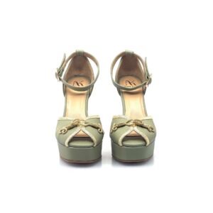 PASTEL GREEN QUEENS SANDALS 5